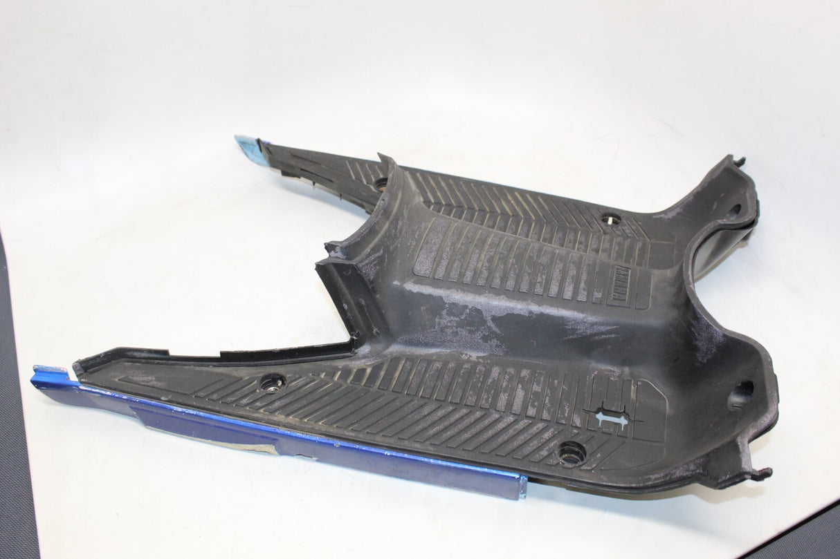 1985 Yamaha Riva 180 Xc180 Footrest Running Board Floor Pan