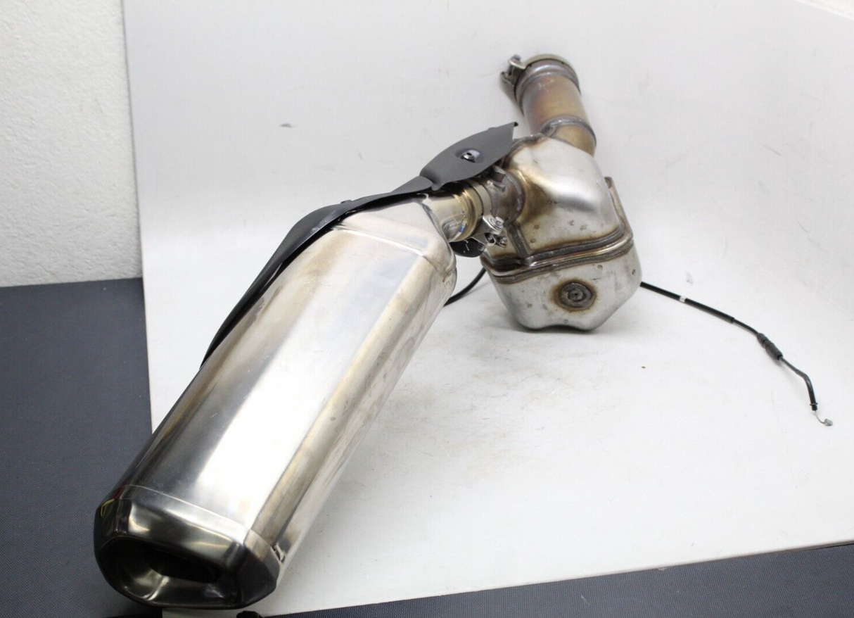 21-23 Kawasaki ZX-10R ZX10 Exhaust Mid Pipe Muffler OEM