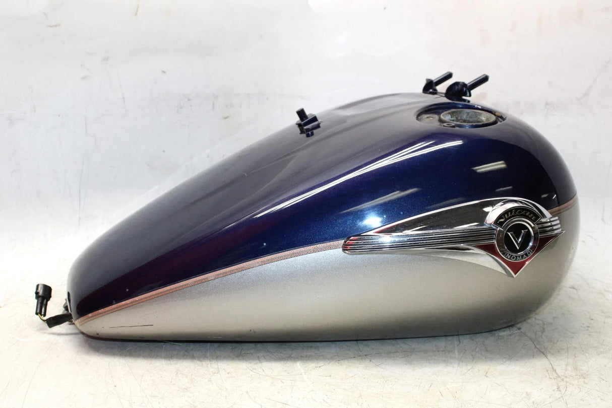 2004 KAWASAKI VULCAN 1500 VN1500L NOMAD FI GAS TANK FUEL PETROL RESERVOIR