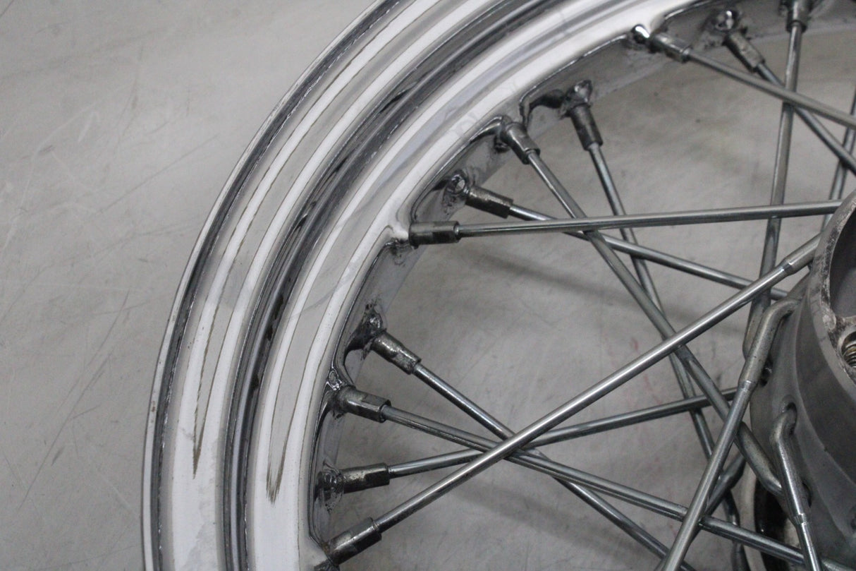 Harley-Davidson CHROME FRONT WHEEL RIM 16x3 43085-97