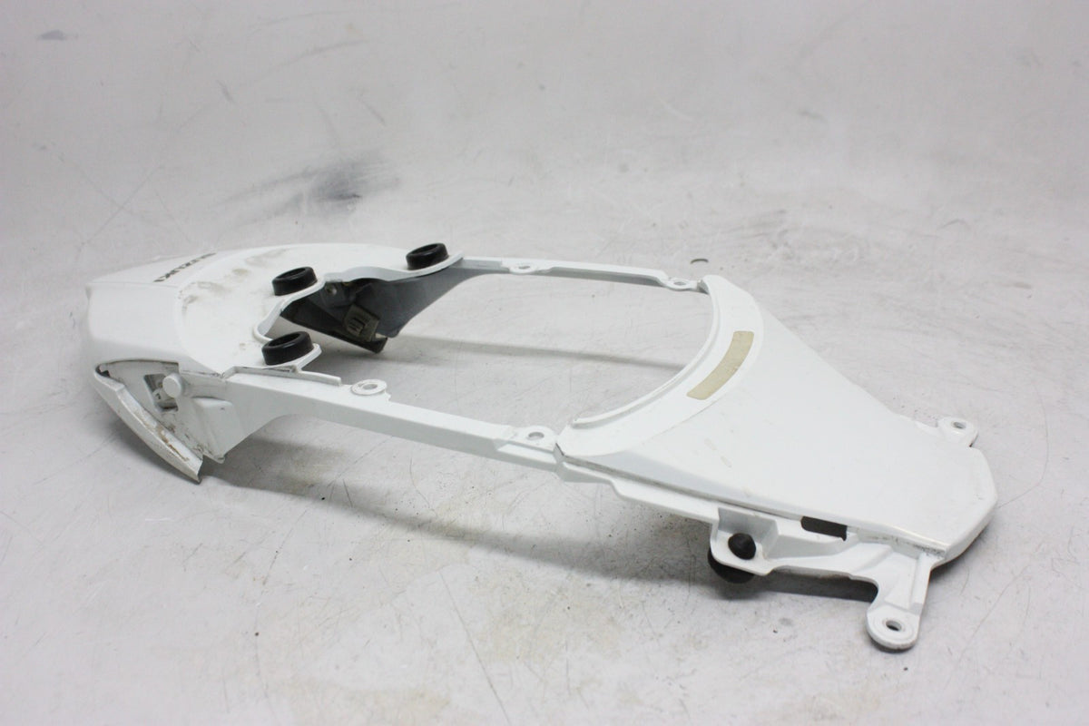 08-09 Suzuki GSXR 600 750 Center Tail Fairing Rear Fairing Plastic Center Cowl