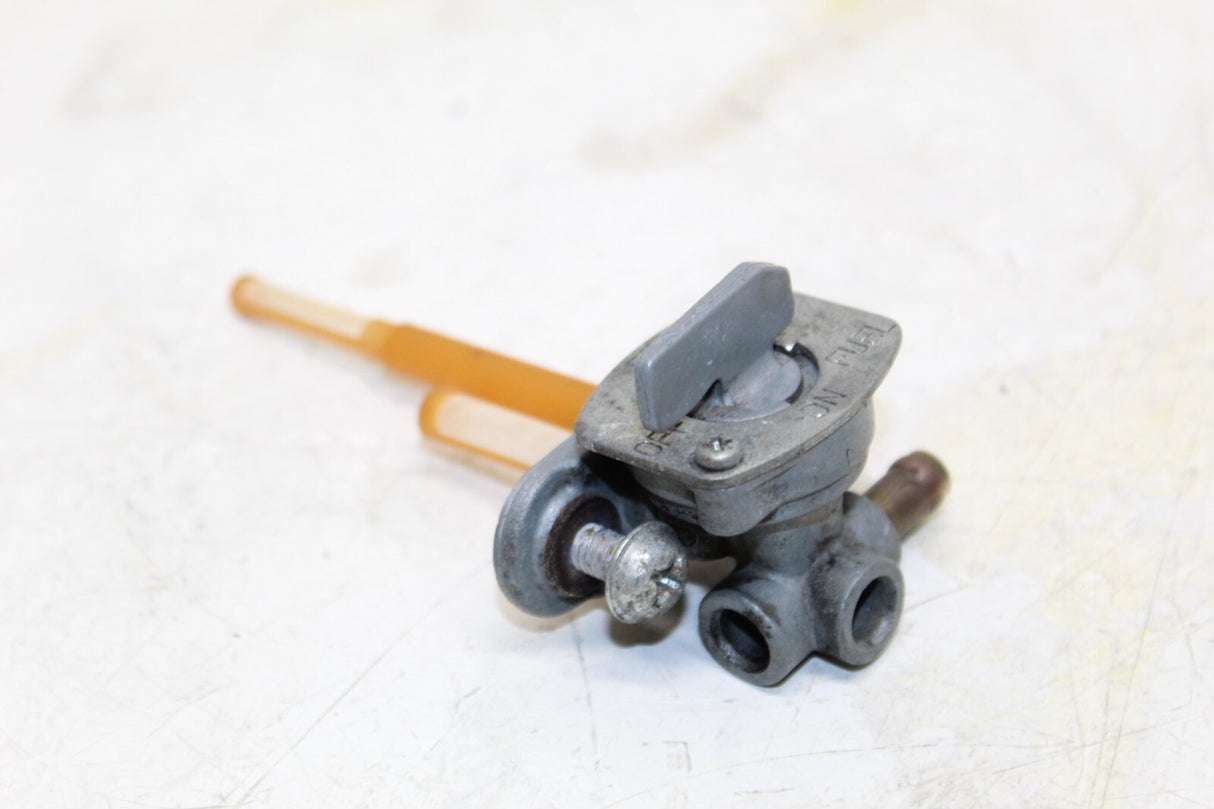 2000 Yamaha V Star V-Star 650 XVS Gas Fuel Tank Petcock