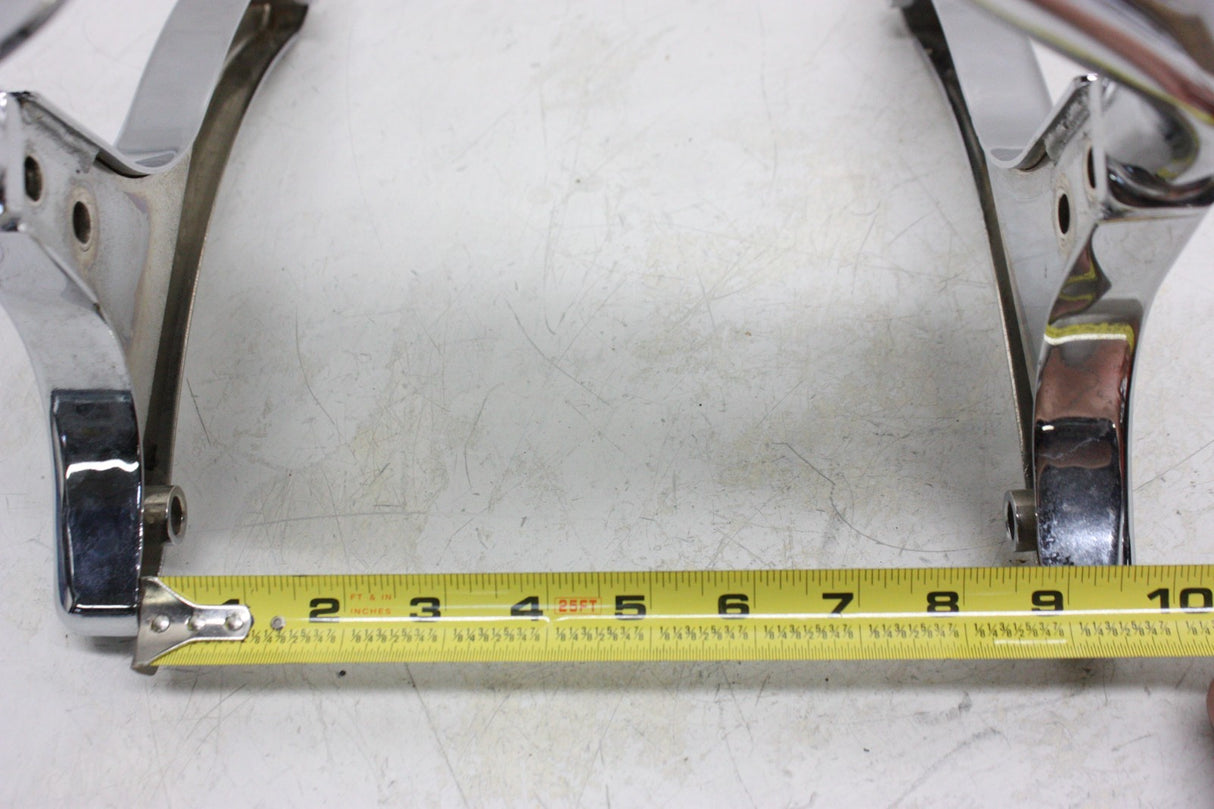 Yamaha V Star XVS650 950 1100 Rear Strut Rail Backrest Sissy Bar Luggage Rack