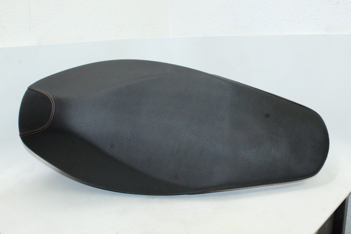 2023 Zinger 200cc Seat Saddle W/ Glove Compartment OEM