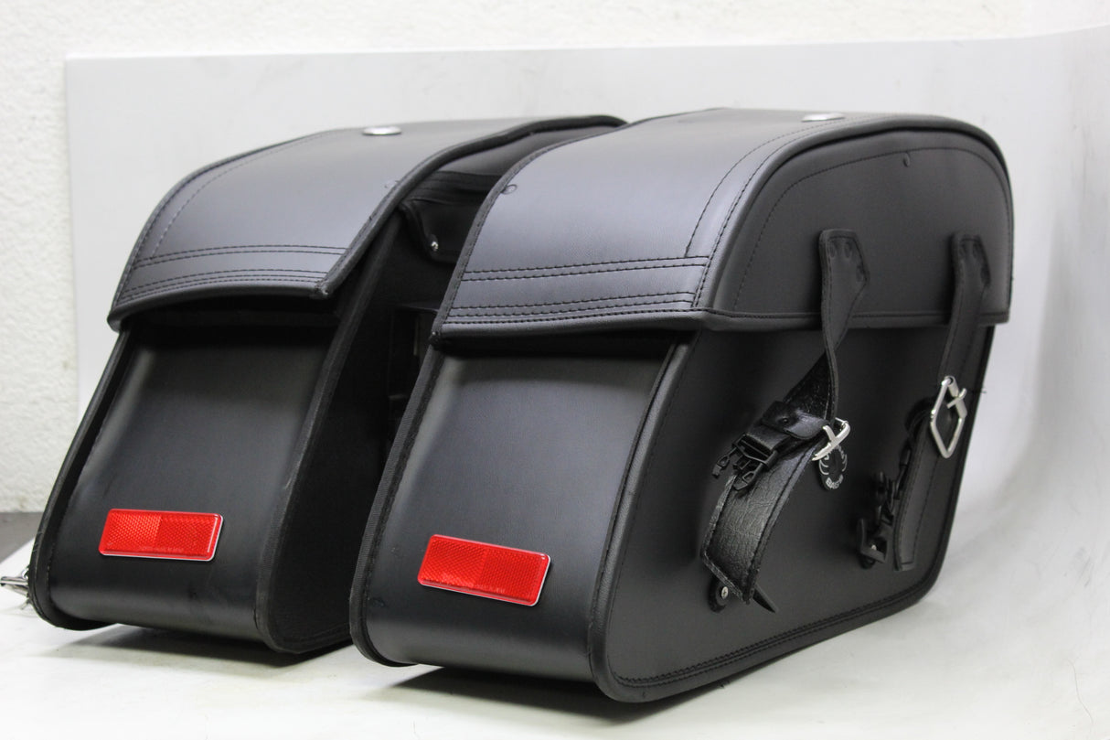 2012 Kawasaki Vulcan 900 VN900DF OEM SADDLEBAG W KEY
