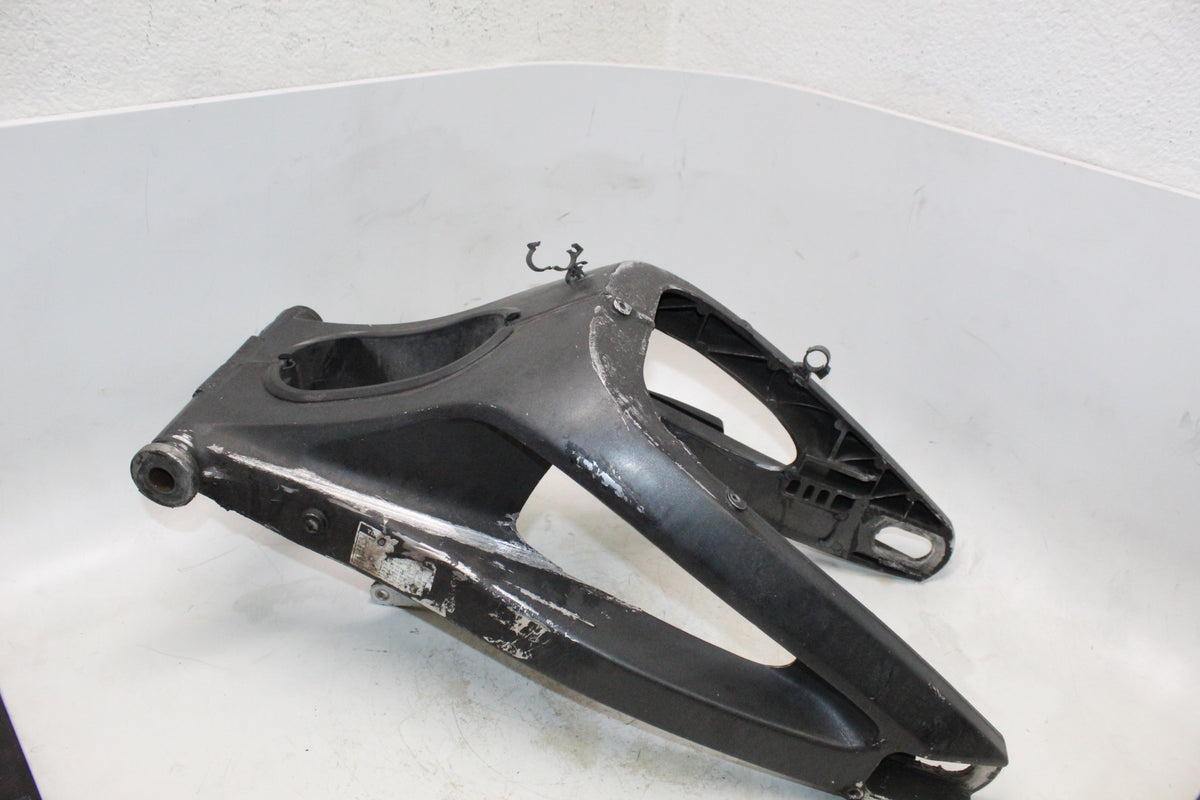2009 Yamaha YZF R6S OEM REAR SWINGARM BACK SUSPENSION SWING ARM