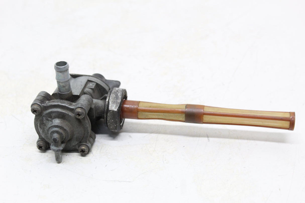 2005 Honda VTX1300S VTX1300 OEM FUEL GAS TANK PETCOCK SHUT ON OFF VALVE