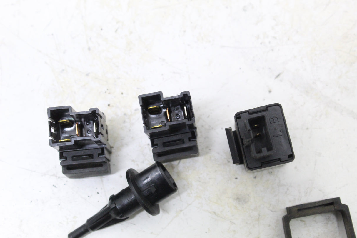 2005 YAMAHA FZ6 OEM RELAY SET FLASHER AIR TEMP SENSOR SWITCHES