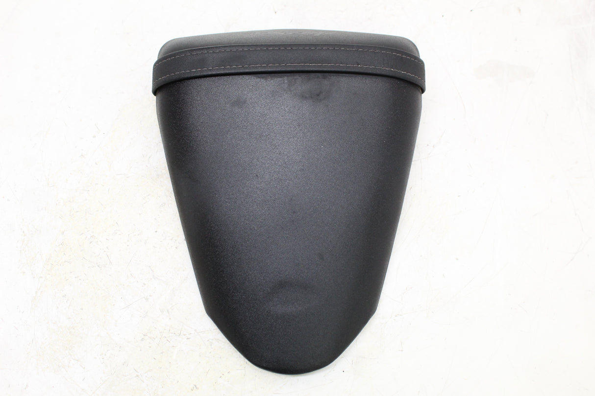 2009 Kawasaki Ninja ZX6R OEM REAR BACK PASSENGER TANDEM SEAT PAD SADDLE PILLION