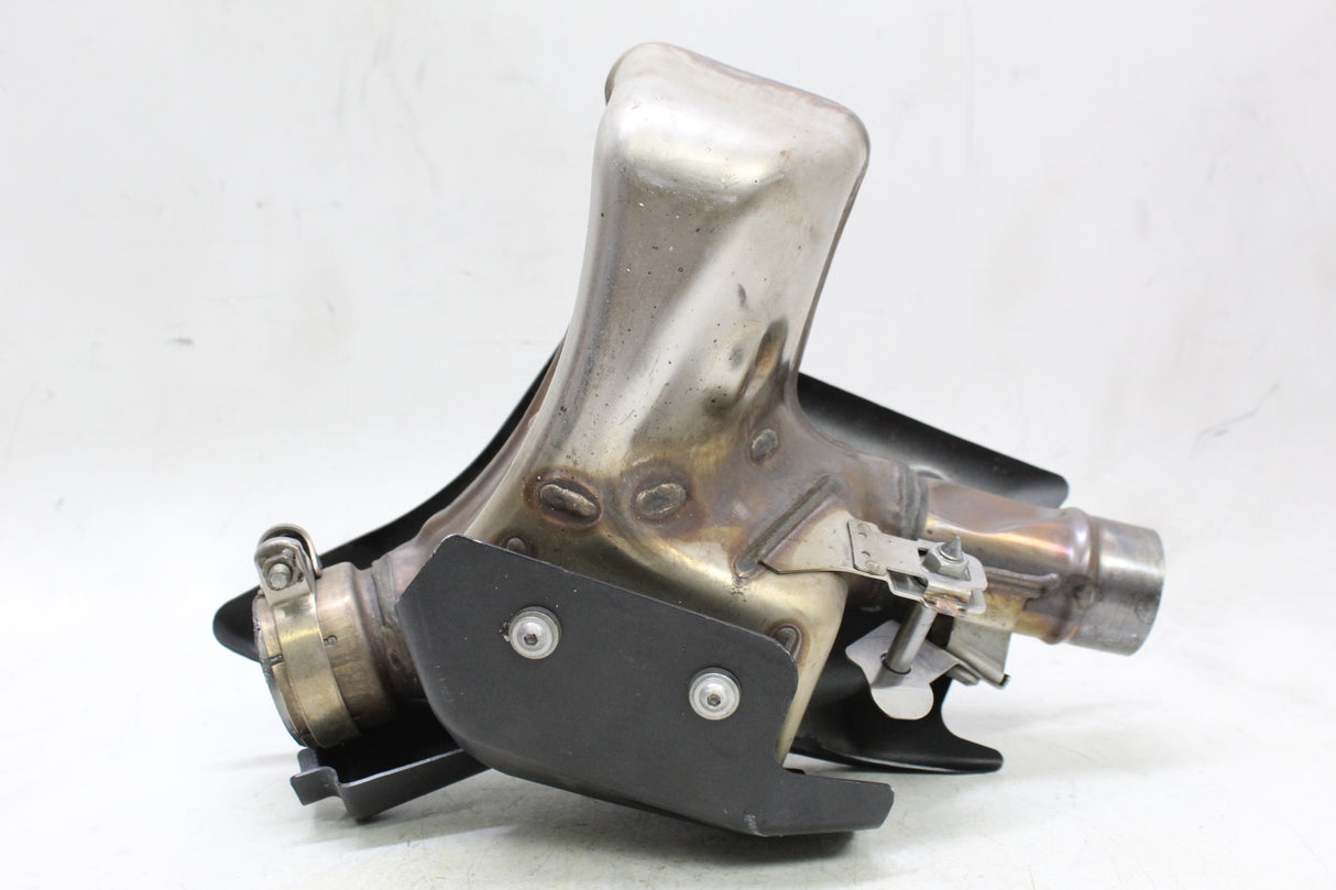 2009 Kawasaki Ninja ZX6R OEM EXHAUST MIDPIPE MID MIDDLE PIPE W COVER