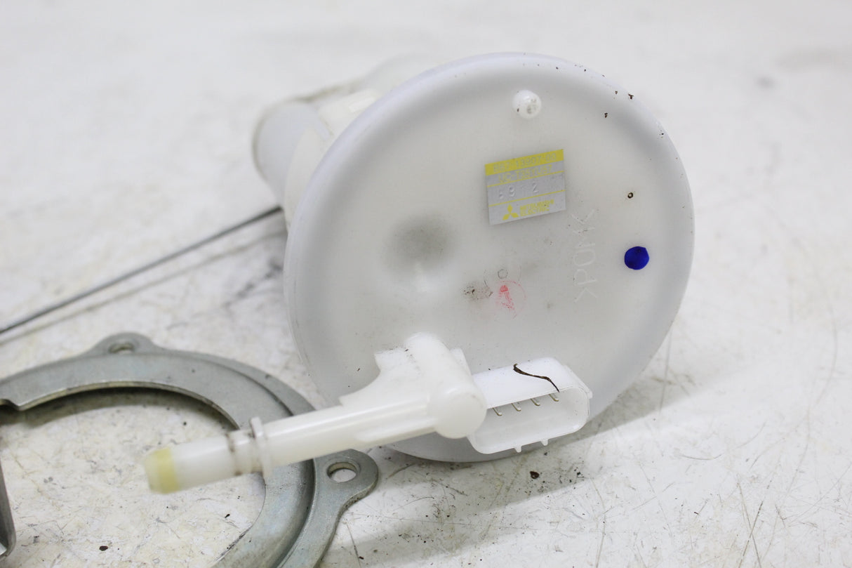 2017 Yamaha FZ10 OEM FUEL PUMP GAS PETROL SENDER UNIT