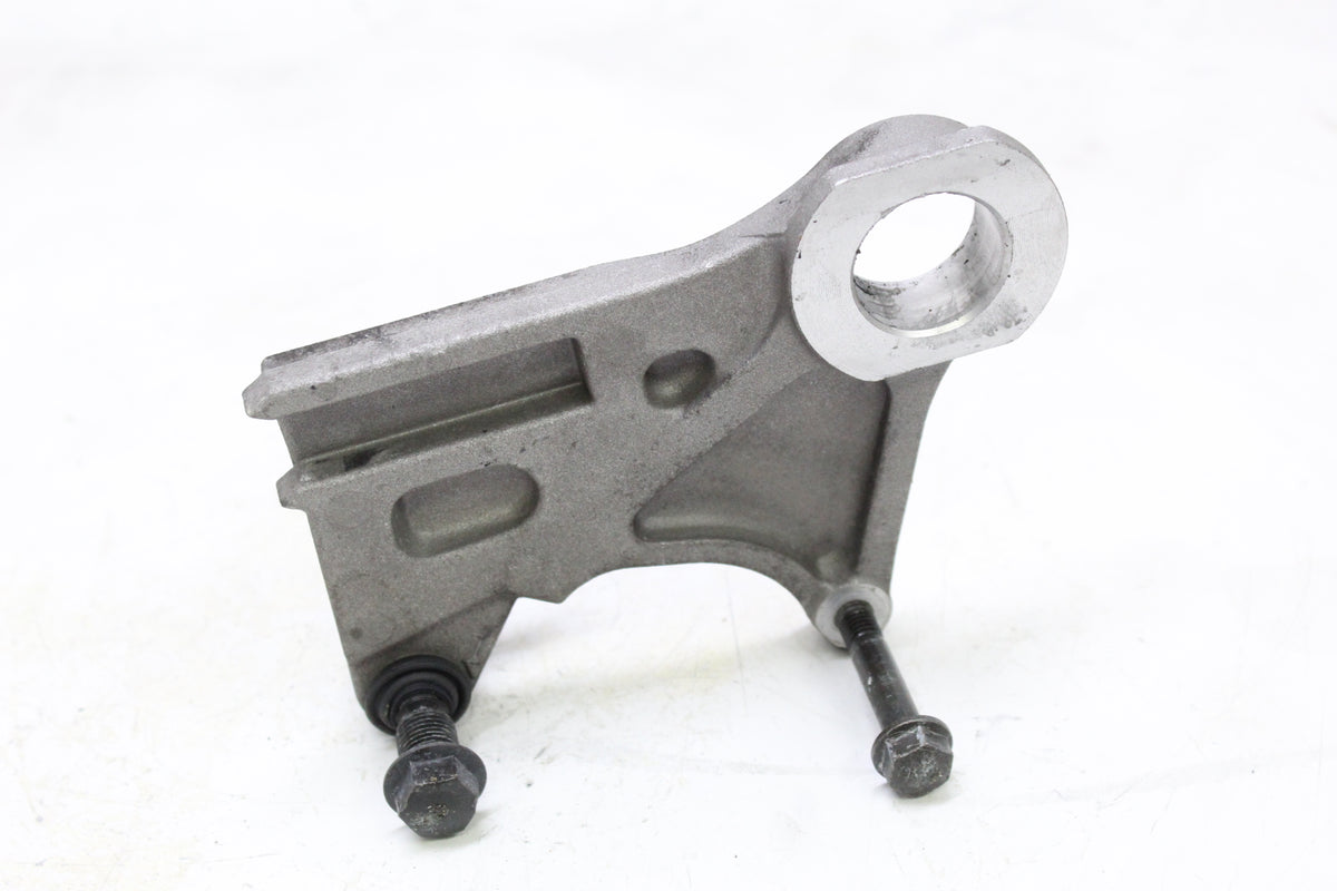 2005 YAMAHA FZ6 OEM REAR BRAKE CALIPER HANGER MOUNT BRACKET