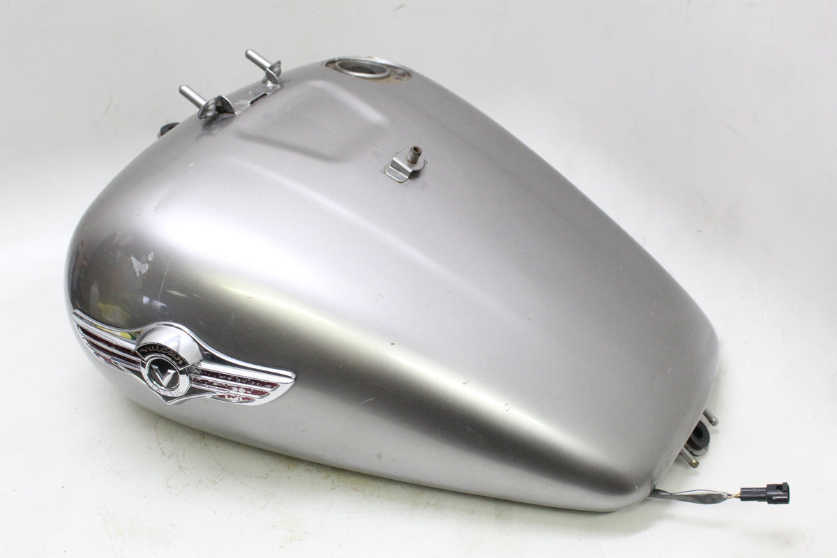 2005 KAWASAKI VULCAN 1500 VN1500 CLASSIC OEM GAS FUEL TANK SILVER