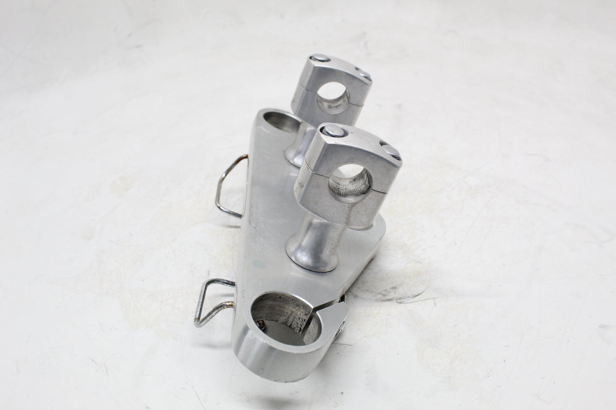 2005 Honda VTX1300S VTX1300 OEM FORKS UPPER TRIPLE TREE CLAMP