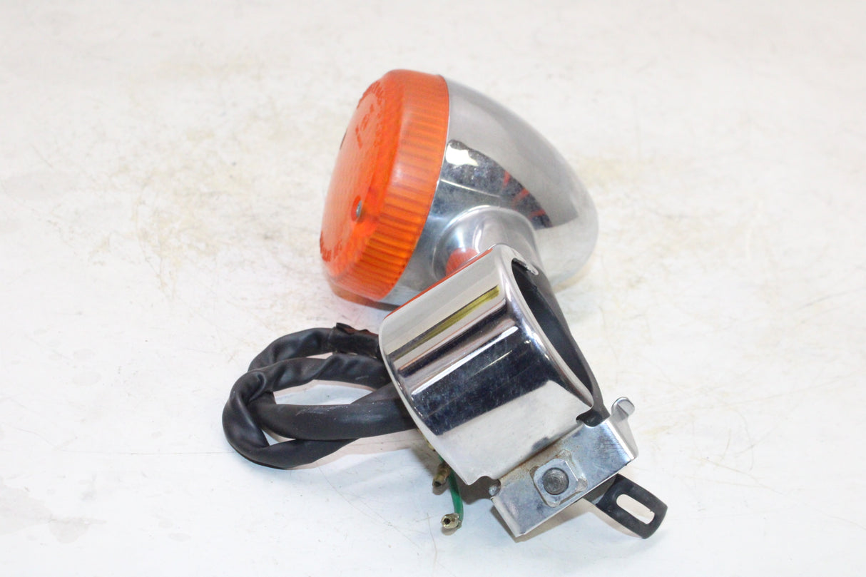 1995 Honda Shadow VLX 600 VT600C OEM RIGHT FRONT TURN SIGNAL LIGHT INDICATOR