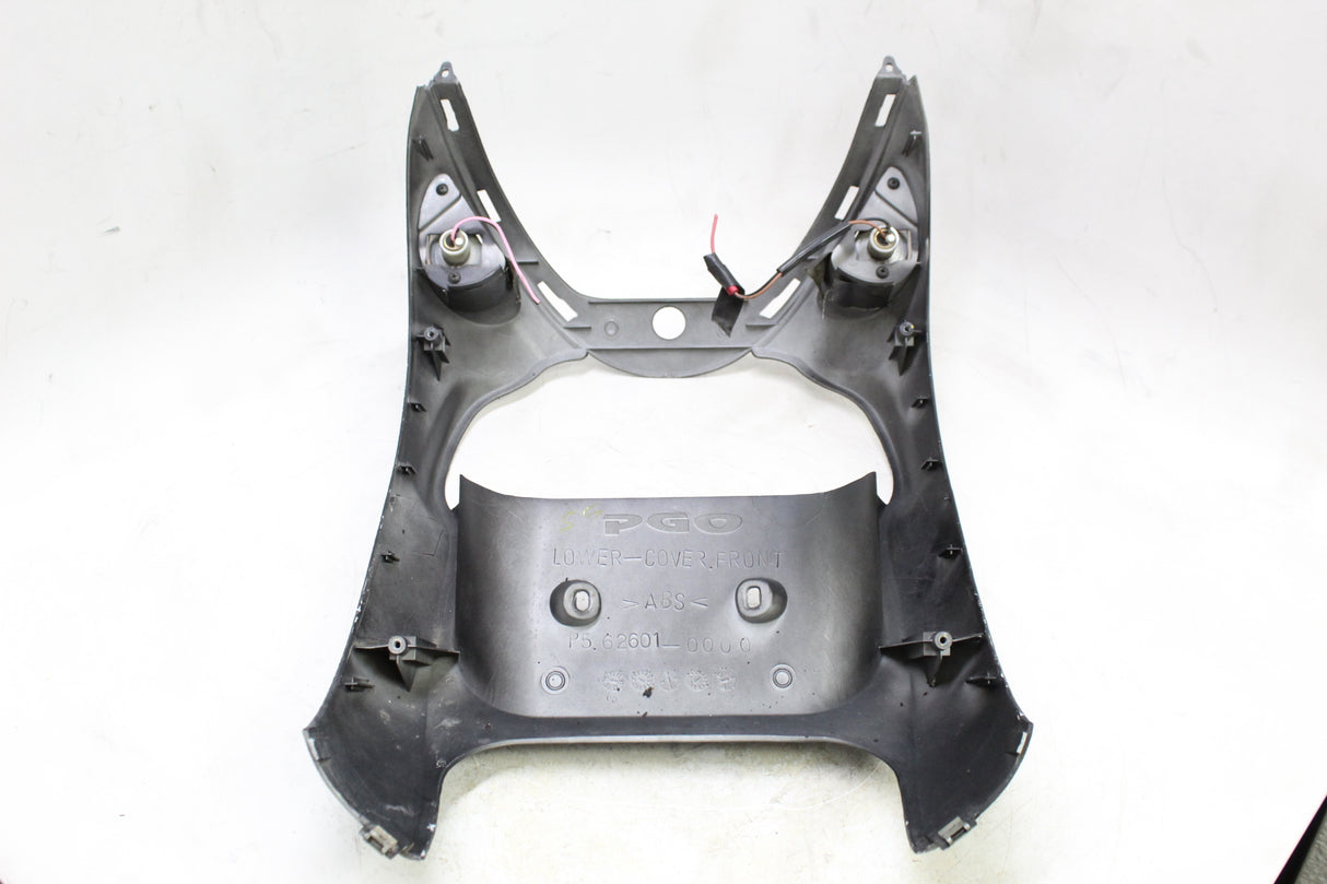 2017 Genuine Scooter Co. Buddy 125 OEM FRONT UPPER NOSE FAIRING COWL SHROUD