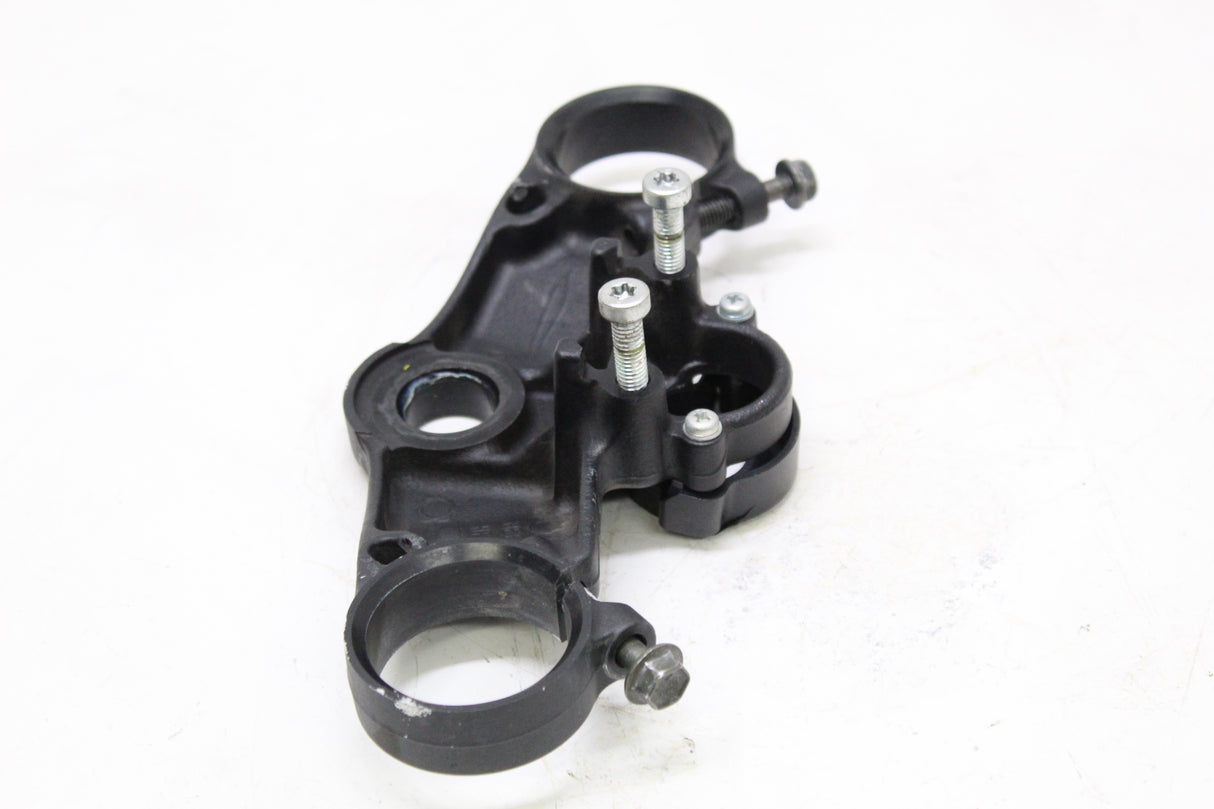 2006 Honda CBR600RR OEM FORKS UPPER TRIPLE TREE CLAMP