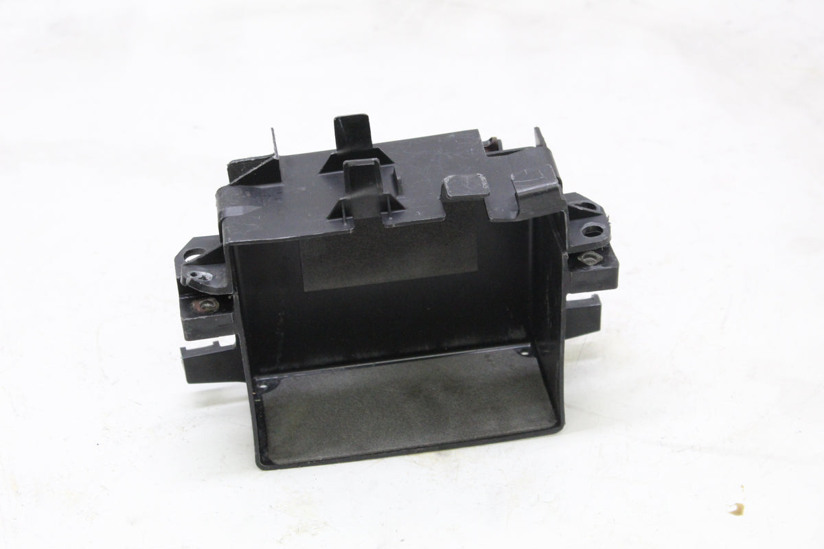 2005 YAMAHA FZ6 FAZER OEM BATTERY BOX HOLDER TRAY