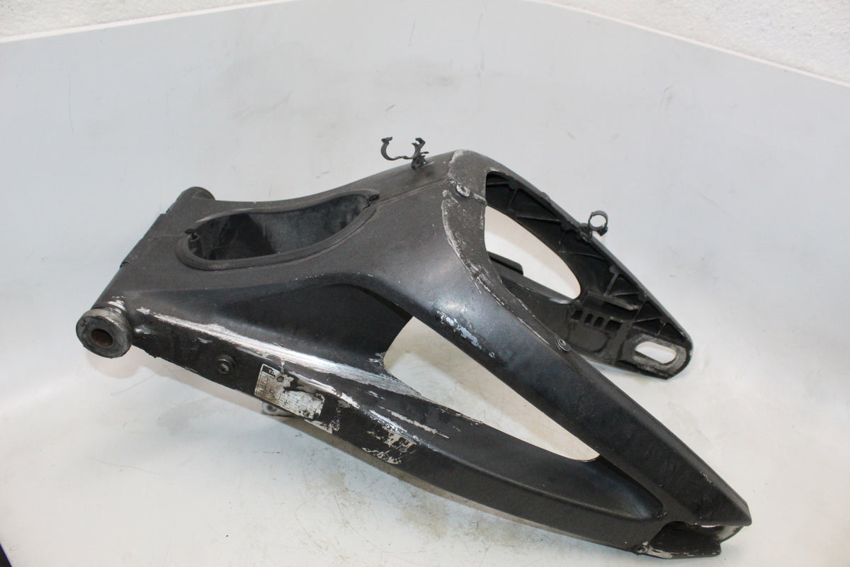 2009 Yamaha YZF R6S OEM REAR SWINGARM BACK SUSPENSION SWING ARM
