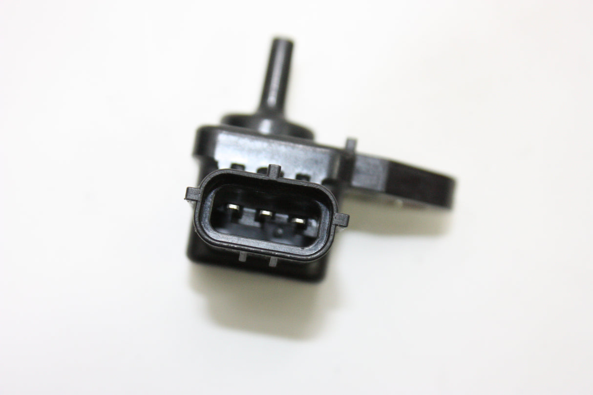 2004 Triumph Daytona 600 OEM MAP MASS AIR FLOW PRESSURE SENSOR