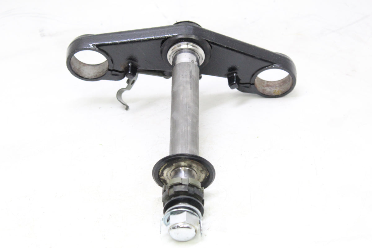 2005 YAMAHA FZ6 OEM LOWER TRIPLE TREE FORK CLAMP STEERING STEM