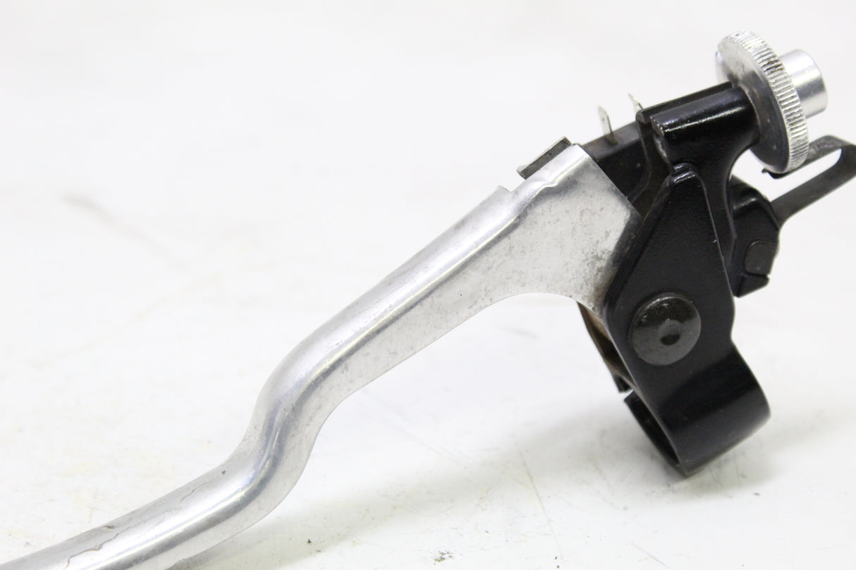 2007 Yamaha YZF R6S OEM CLUTCH PERCH MOUNT WITH LEVER