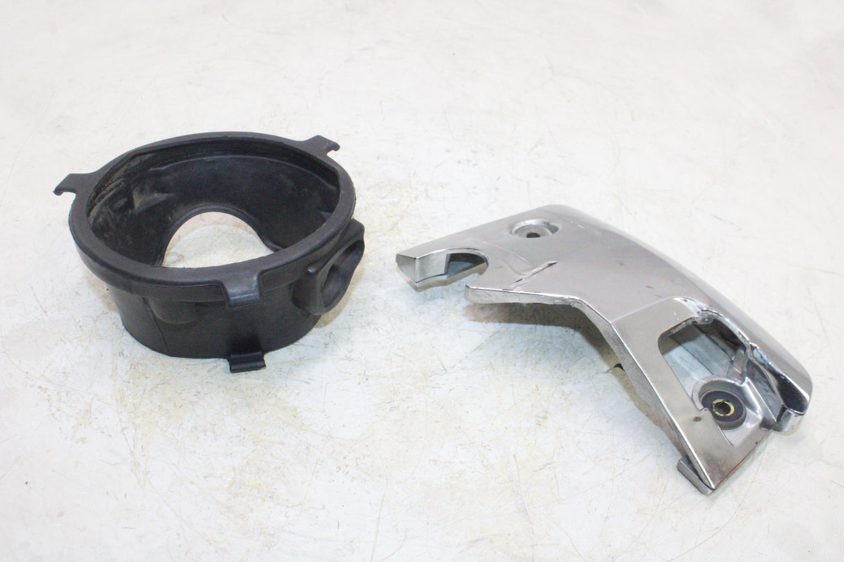 2006 Yamaha V Star 1100 XVS1100 OEM ENGINE COVER BOOT PAIR