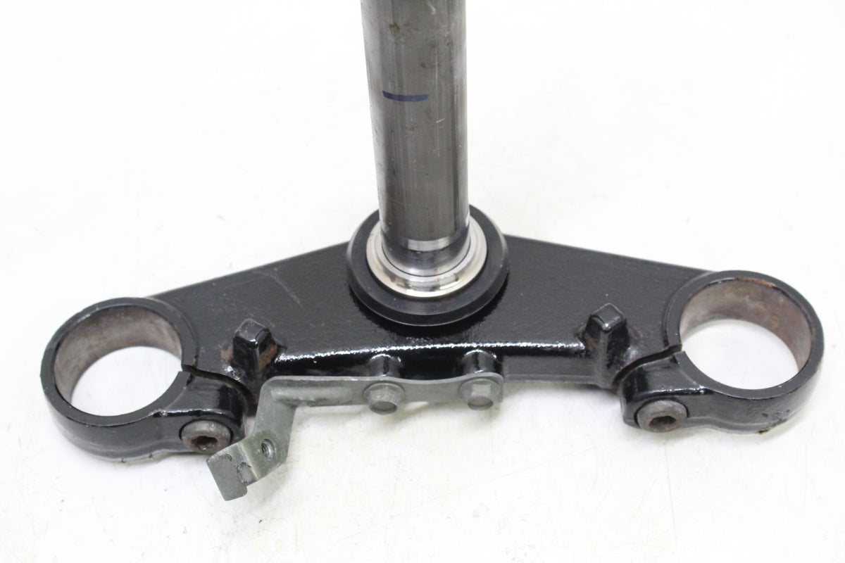 2005 YAMAHA FZ6 OEM LOWER TRIPLE TREE FORK CLAMP STEERING STEM