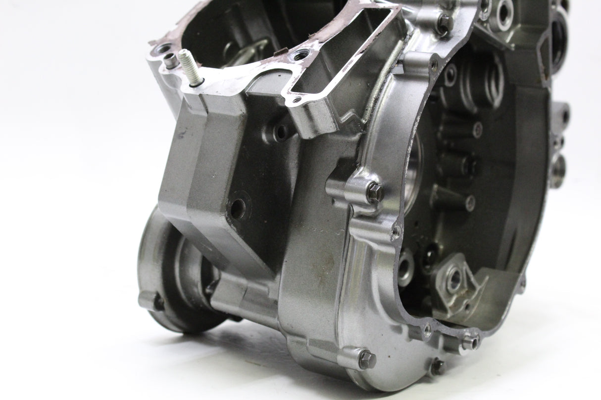 2007 Kawasaki KLR650 OEM ENGINE MOTOR CRANKCASE CRANK CASES BLOCK