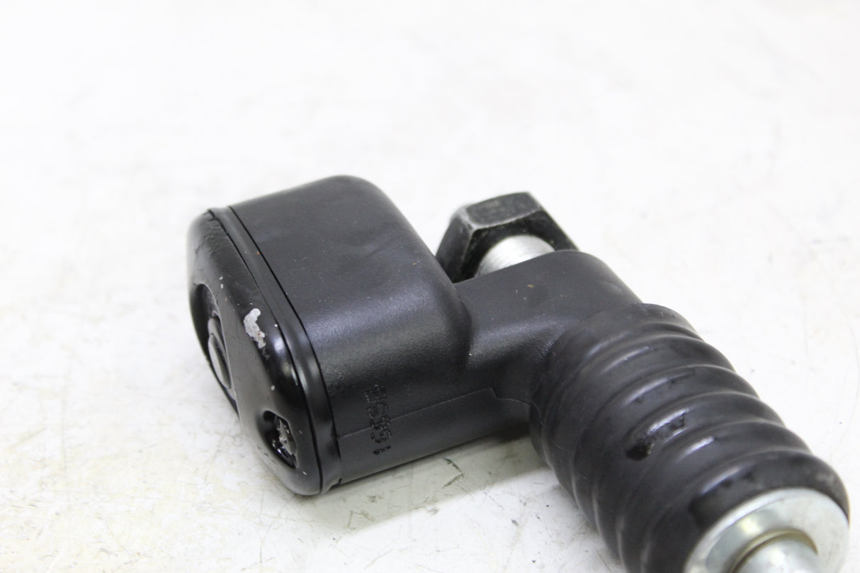 2000 Harley-Davidson Softail Deuce FXSTD OEM REAR BACK BRAKE MASTER CYLINDER