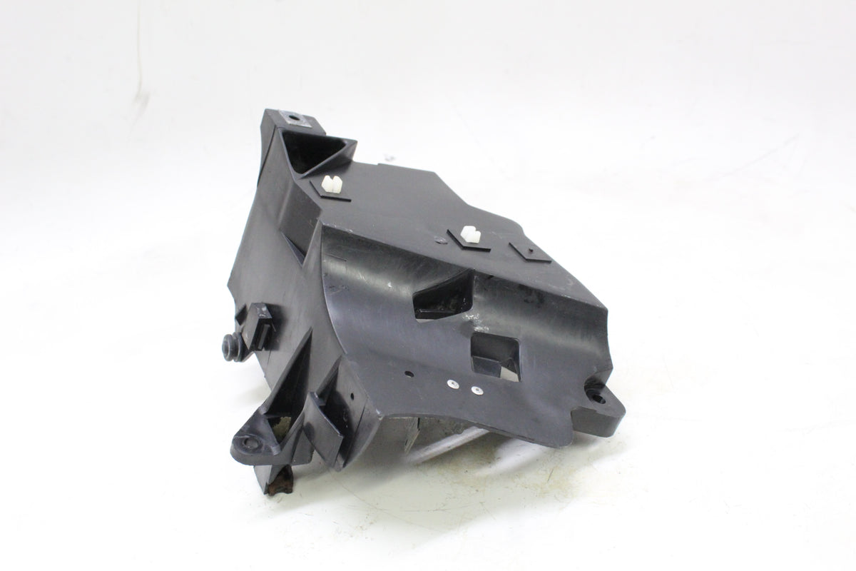 2004 SUZUKI GSXR600 OEM REAR UNDERTAIL BATTERY TRAY BOX HOLDER