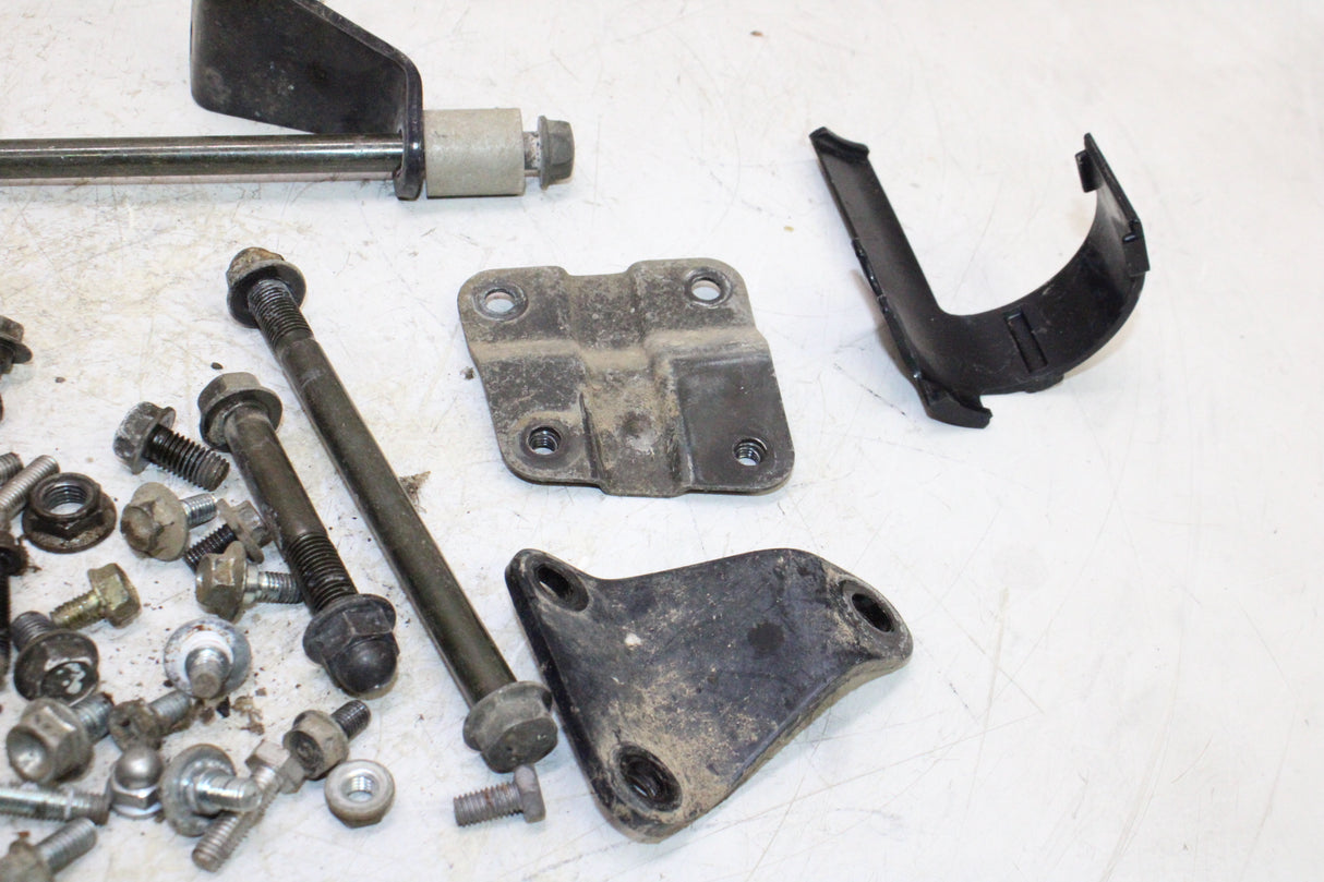1995 Honda Shadow VLX 600 VT600C OEM ENGINE MOUNTING BOLTS HARDWARE MOTOR SCREWS