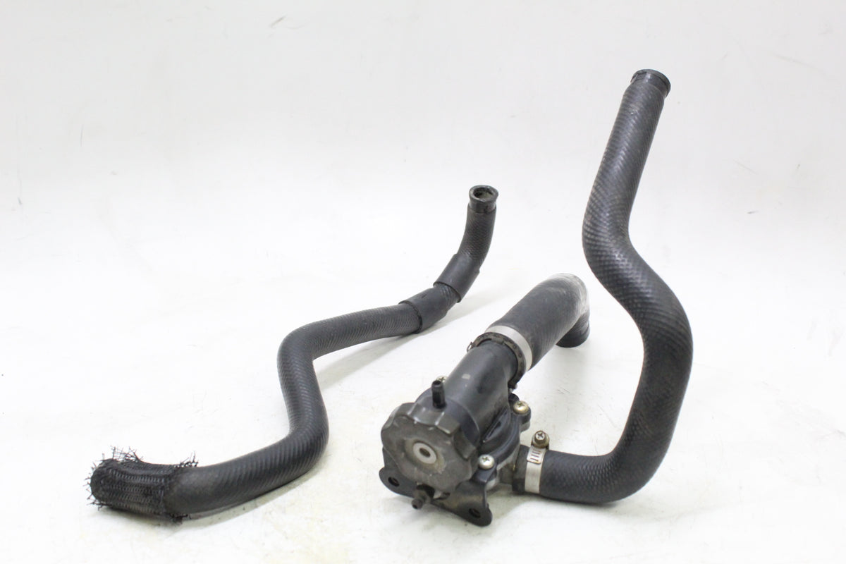 2005 KAWASAKI VULCAN 1500 VN1500 Thermostat Housing Coolant Hoses Cap