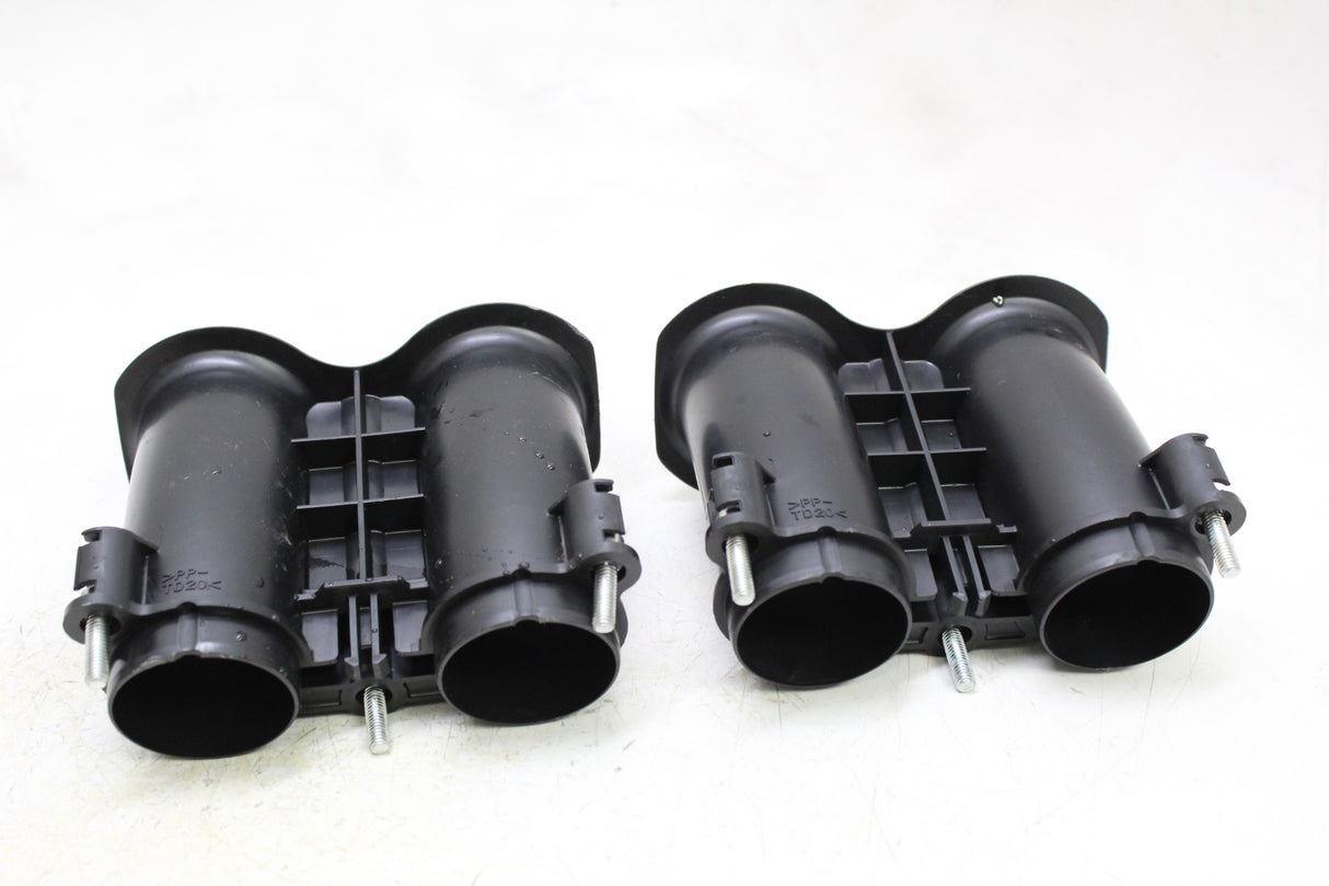 2017 Yamaha FZ10 OEM AIRBOX INTAKE VELOCITY STACKS