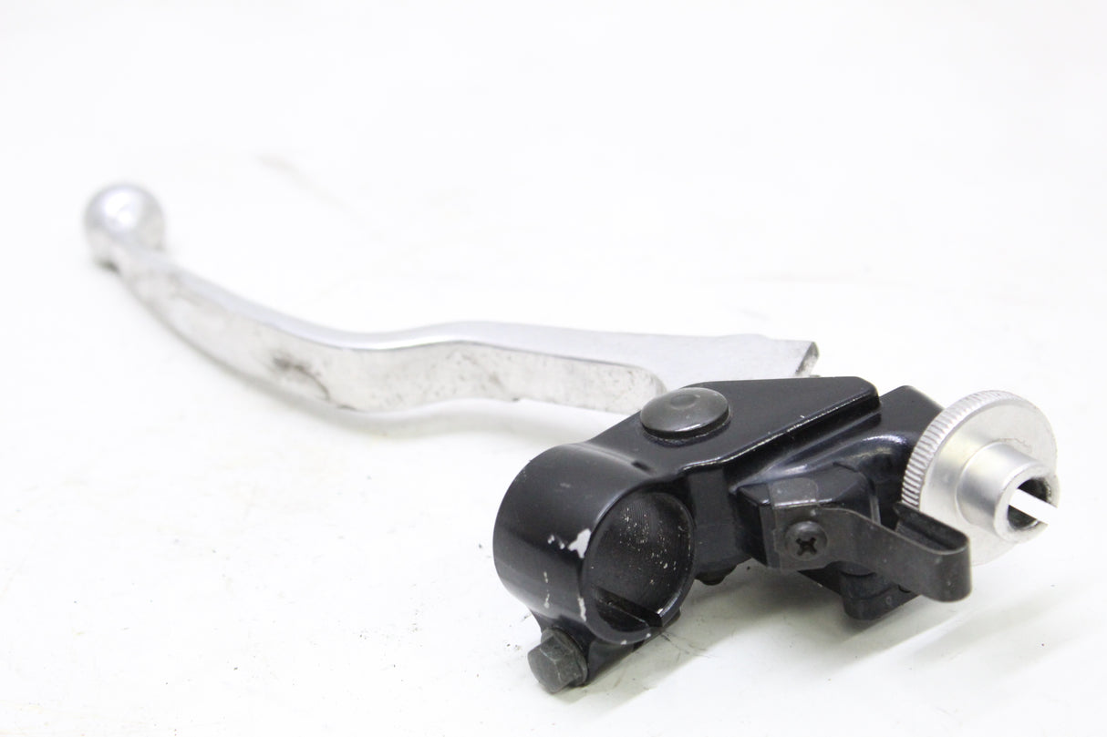 2007 Yamaha YZF R6S OEM CLUTCH PERCH MOUNT WITH LEVER