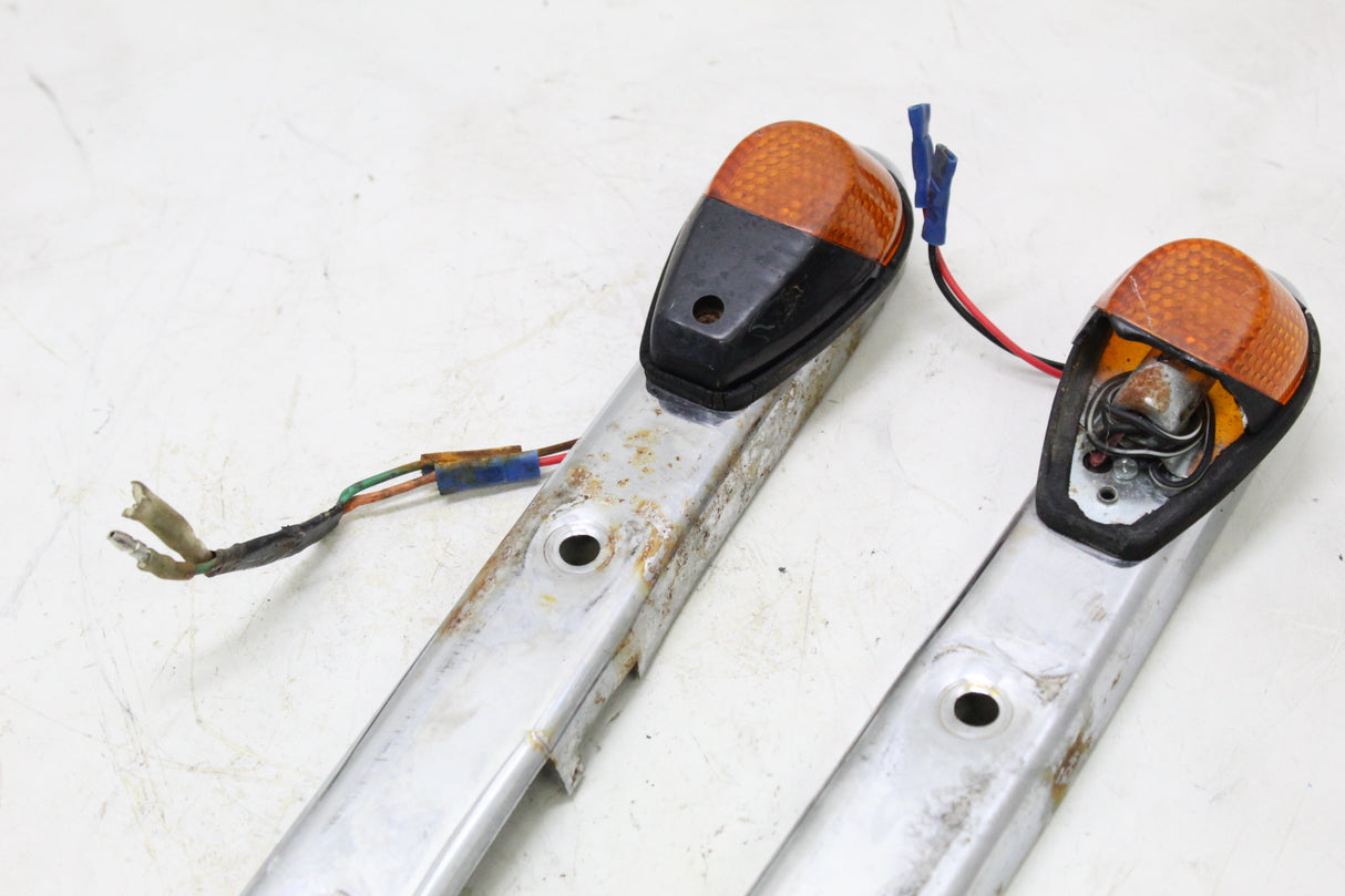 1996 Honda Shadow ACE 1100 VT1100 OEM REAR FENDER STRUTS TURN SIGNALS PAIR
