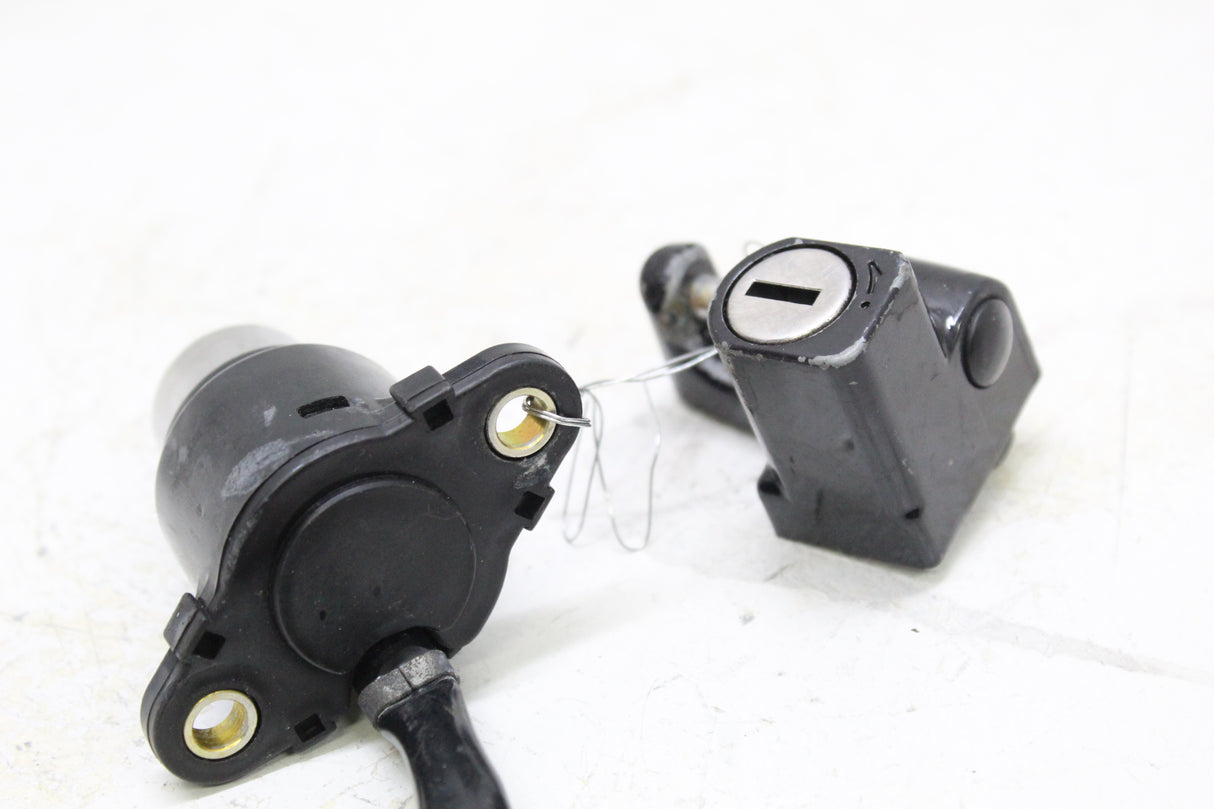 2003 HONDA REBEL 250 CMX250C OEM IGNITION SWITCH HELMET LOCK SET NO KEY