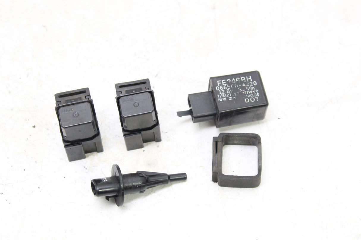 2005 YAMAHA FZ6 OEM RELAY SET FLASHER AIR TEMP SENSOR SWITCHES