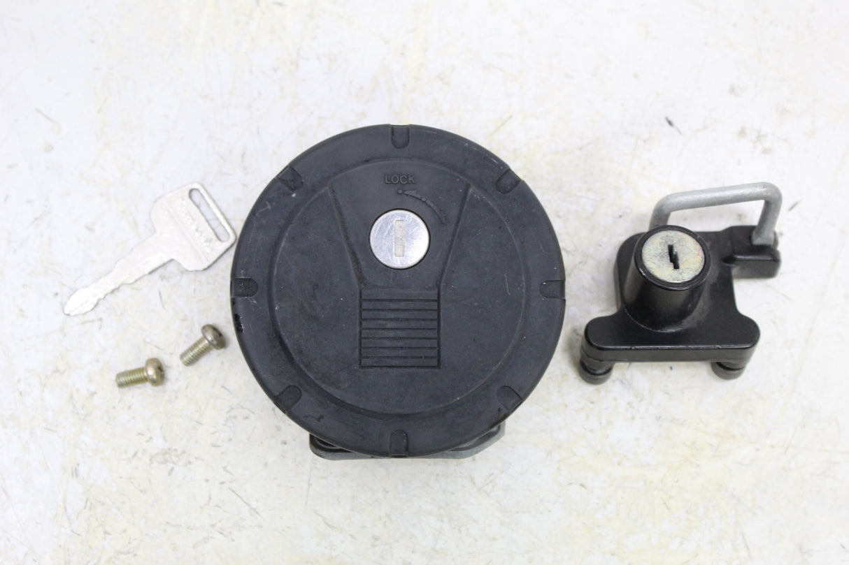 2007 Kawasaki KLR650 OEM IGNITION LOCK KEY GAS CAP SEAT LOCK !w Key!