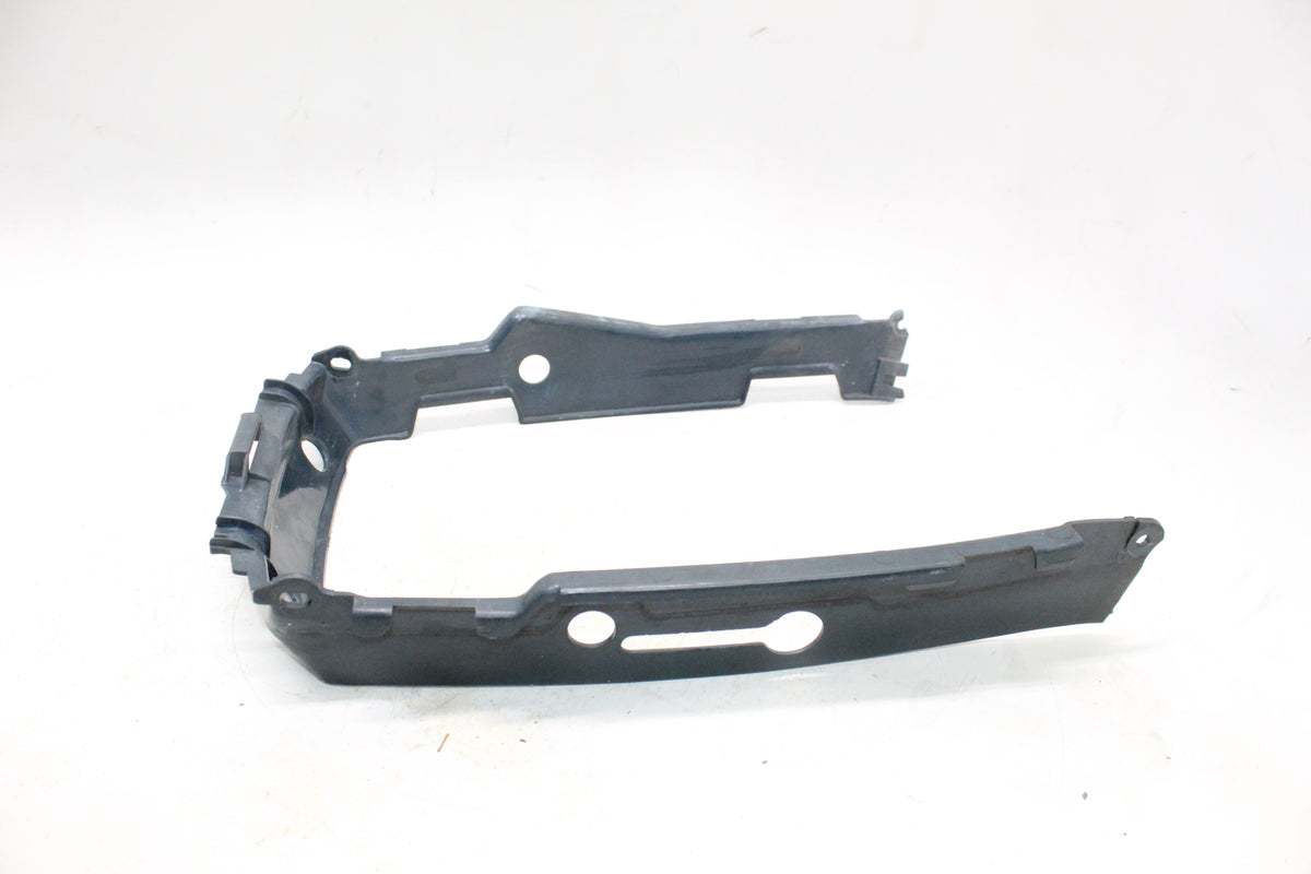 1983 Yamaha XC180 Riva 180 OEM Lower Handlebar Plastic Cluster Trim