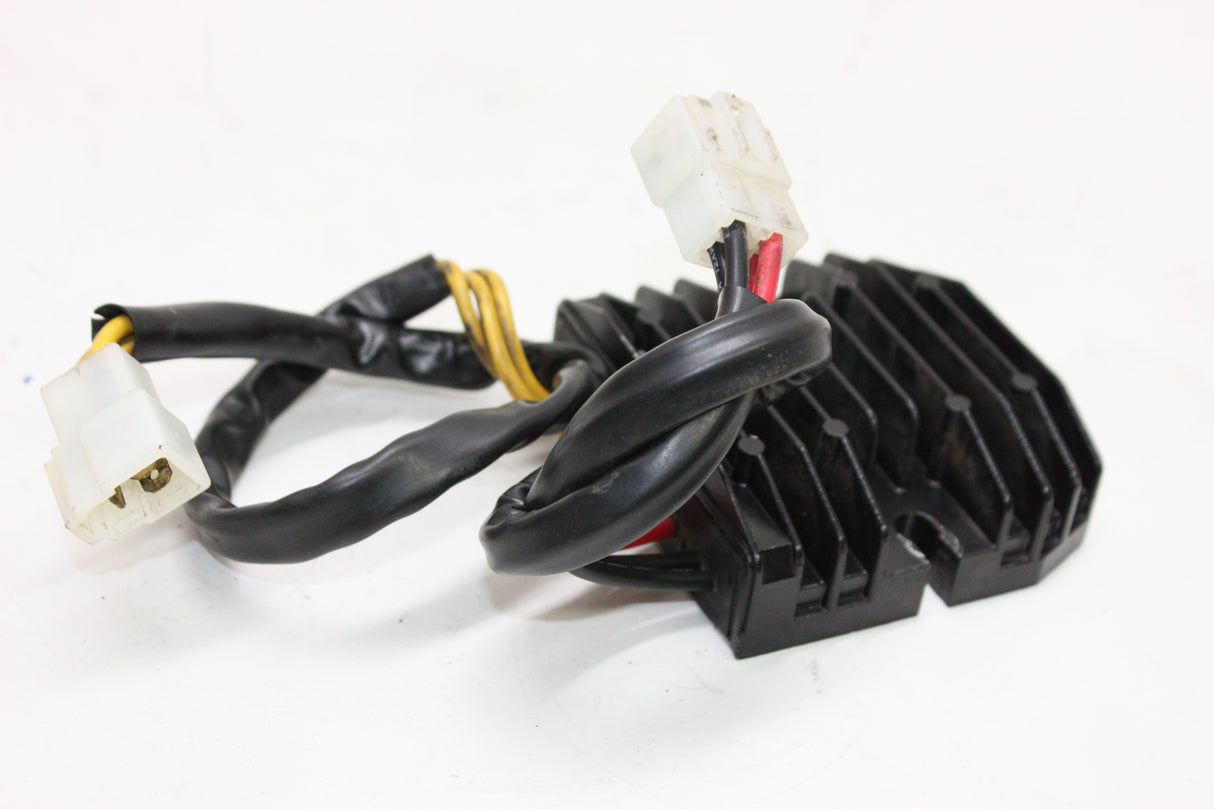 2004 Triumph Daytona 600 OEM RECTIFIER VOLTAGE REGULATOR