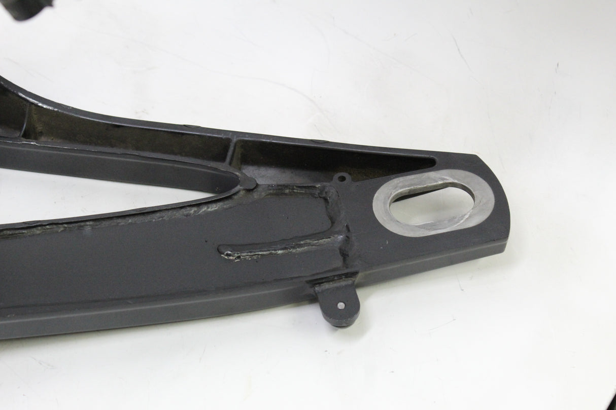 2004 Yamaha YZF R1 04-06 OEM REAR SWINGARM BACK SUSPENSION SWING ARM