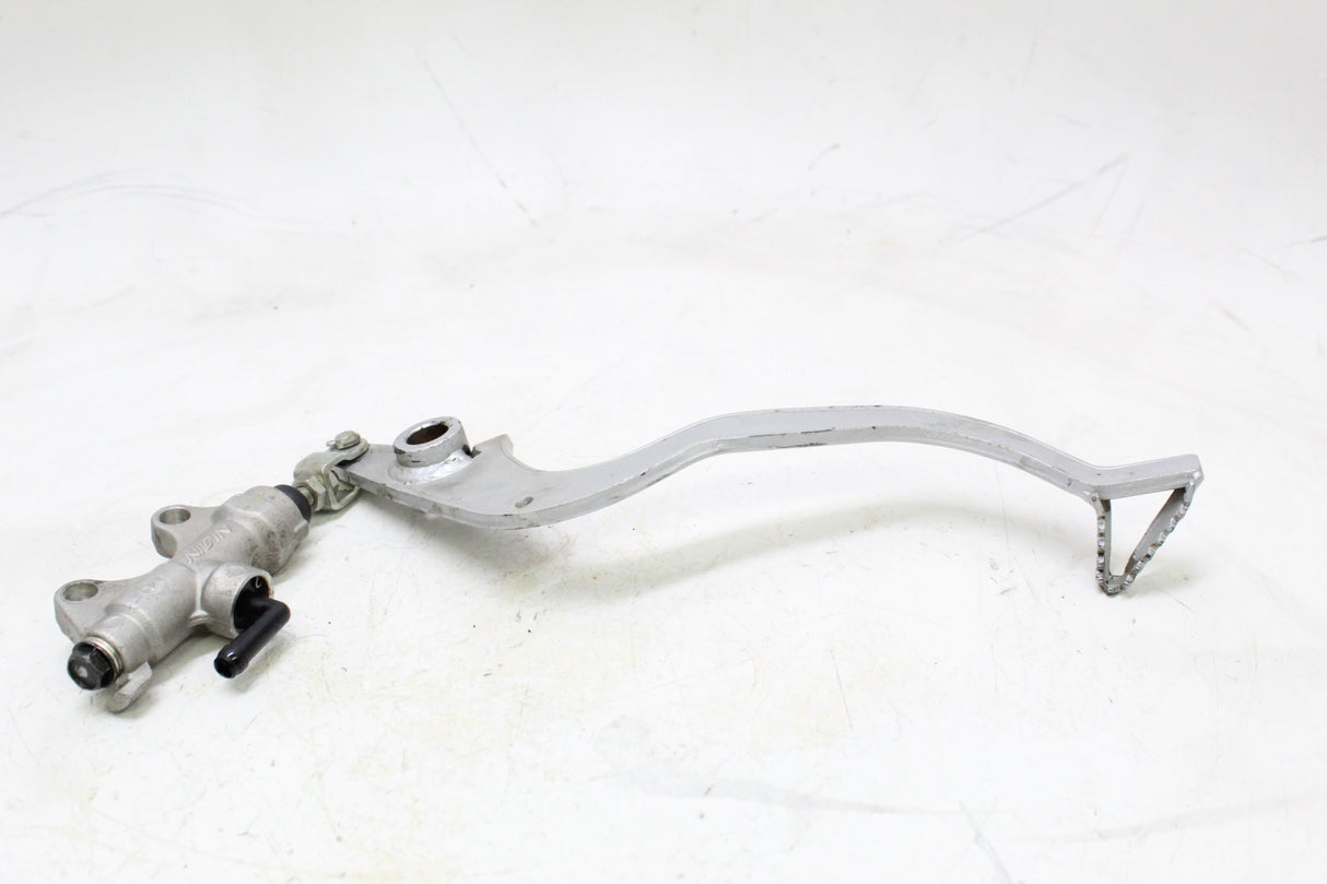 2011 KAWASAKI KLR650 OEM REAR BRAKE PEDAL W MASTER CYLINDER