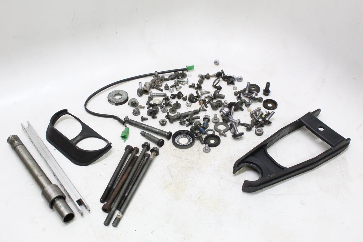 2003 YAMAHA FZ1 FZS1000 FAZER MISC HARDWARE BOLTS NUTS PARTS LOT SET