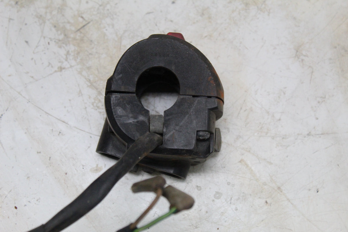 2009 Yamaha YZF R6S OEM Right Handlebar Engine Stop Start Kill Switch
