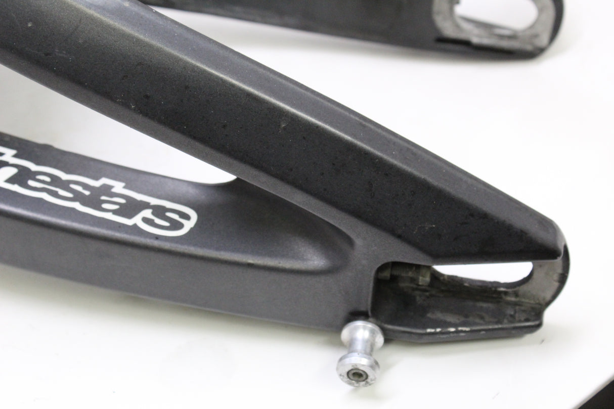 2007 Yamaha YZF R6S OEM REAR SWINGARM BACK SUSPENSION SWING ARM