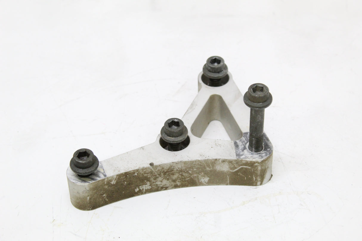 2007 Yamaha YZF R6S OEM CYLINDER HEAD MOUNT BRACKET