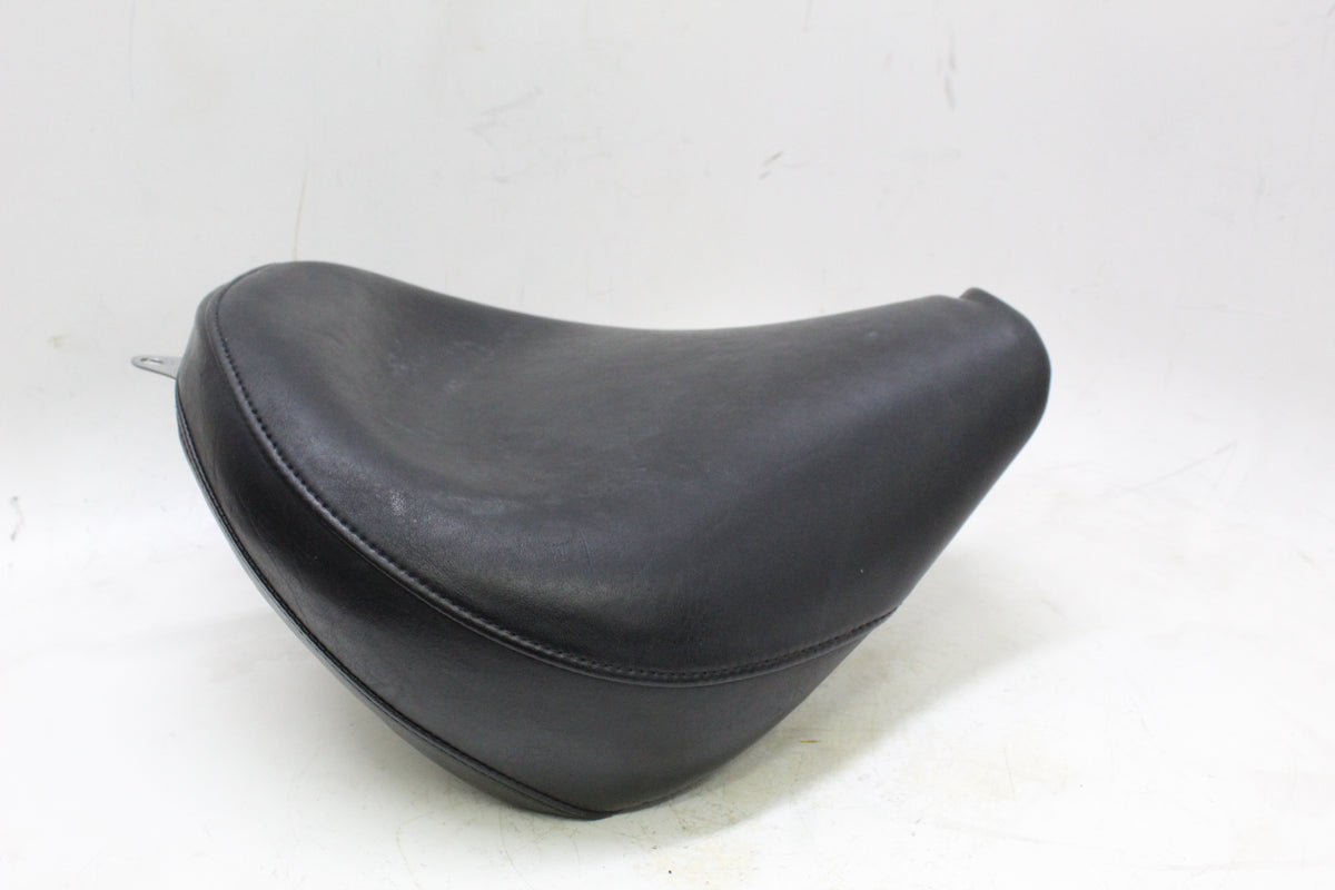 2007 YAMAHA XVS650 V STAR 650 OEM FRONT RIDER DRIVER SEAT