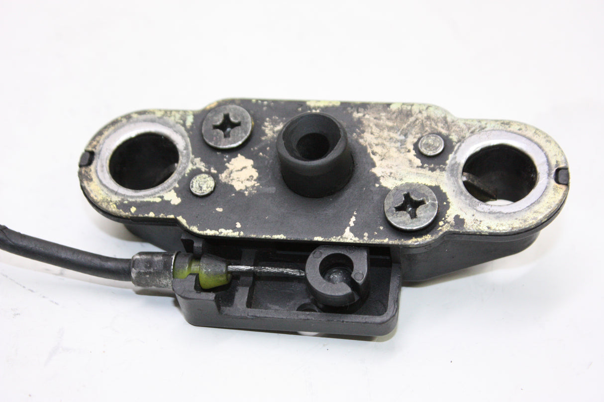 2005 Suzuki GSXR600 OEM FRONT DRIVER SEAT LATCH LOCK ASSEMBLY