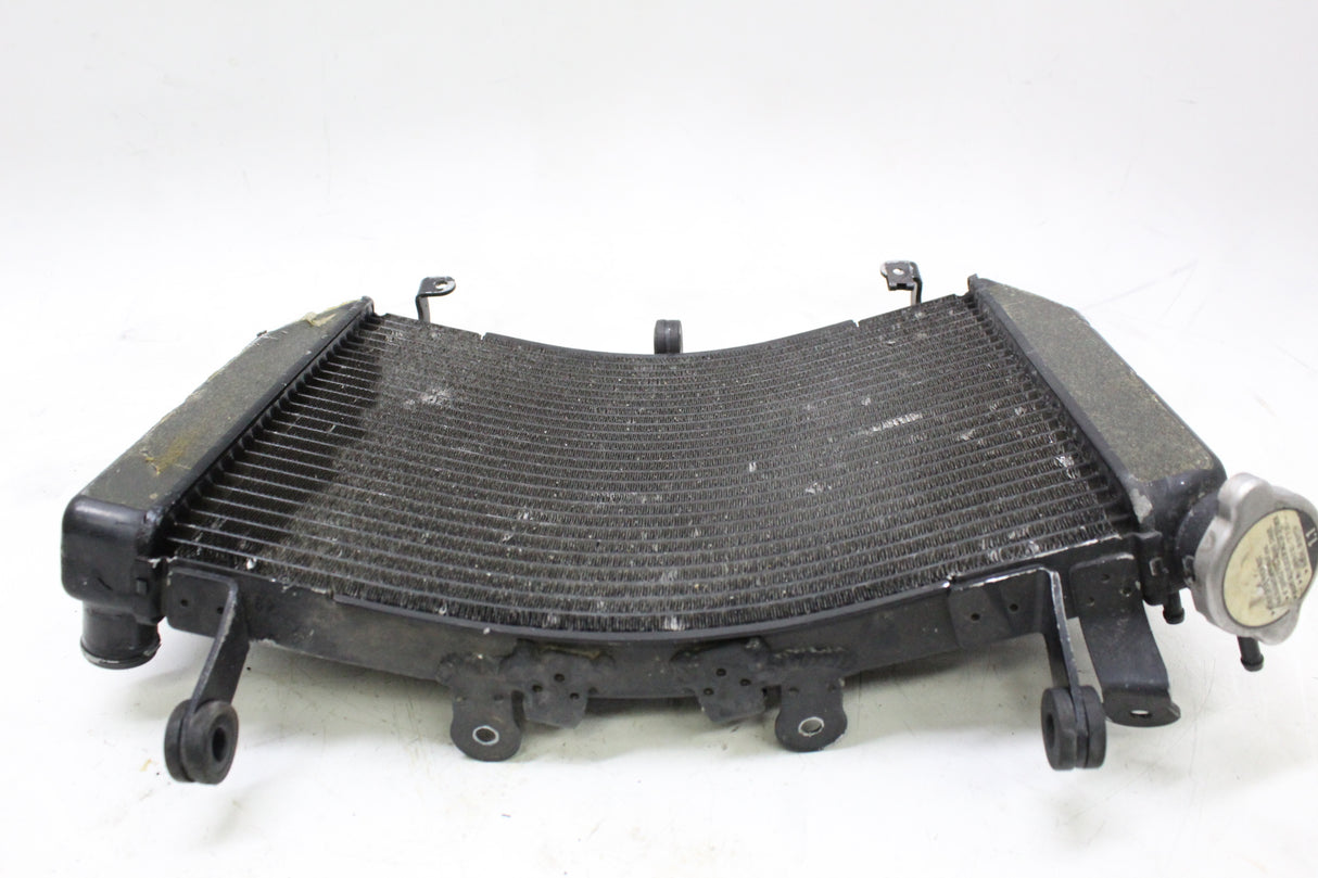 2005 Yamaha YZF R6 OEM ENGINE RADIATOR MOTOR COOLER COOLING RADIATER